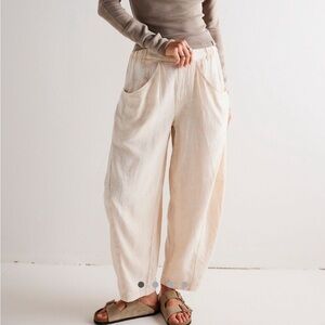Free People High Road Washed Pull-On Barrel Pants in Birch